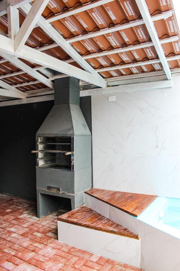 فيلا Ag - Bruno Klemtz - Casa Individual Com Piscina, Ar, Wi-Fi, Ate 16 Pessoas Bruno Klemtz ايتابيما المظهر الخارجي الصورة