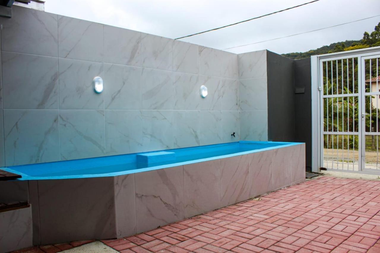 فيلا Ag - Bruno Klemtz - Casa Individual Com Piscina, Ar, Wi-Fi, Ate 16 Pessoas Bruno Klemtz ايتابيما المظهر الخارجي الصورة